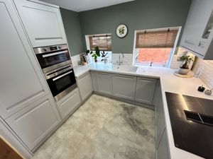 Photo 8- click for photo gallery